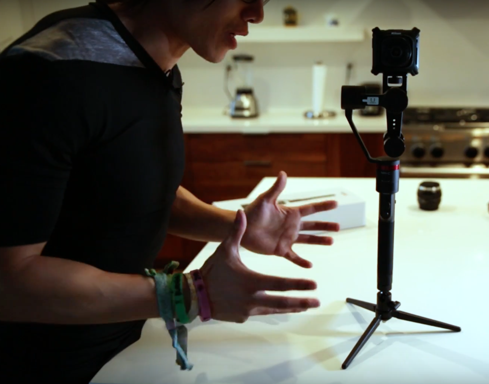 Check out this Guru 360 Camera Stabilizer unboxing video by CreatorUp!