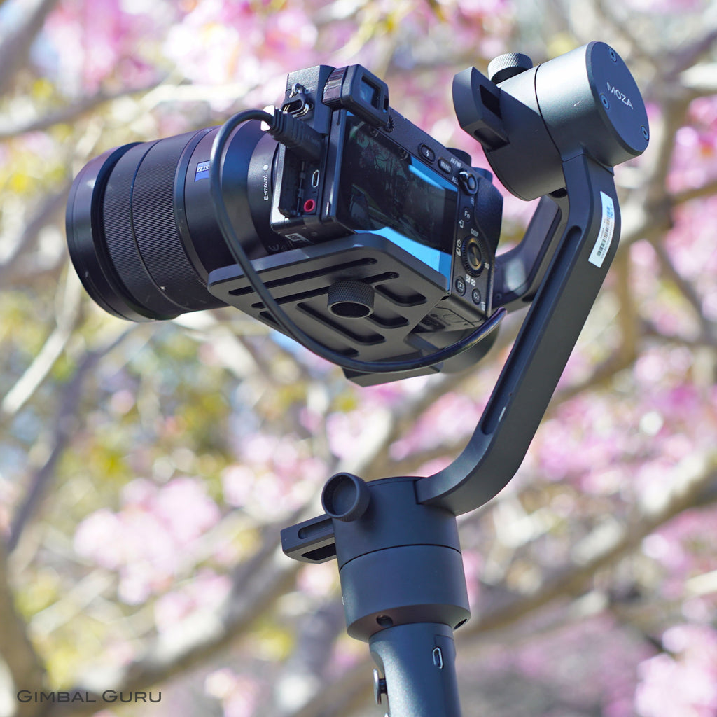 Zoom in on your new favorite gimbal stabilizer, MOZA Air!