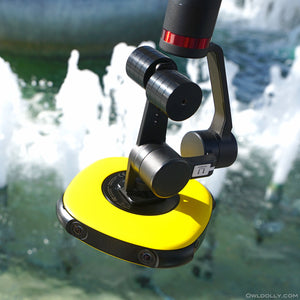 Make a splash with your favorite 360 camera and Guru 360 Gimbal Stabilizer!