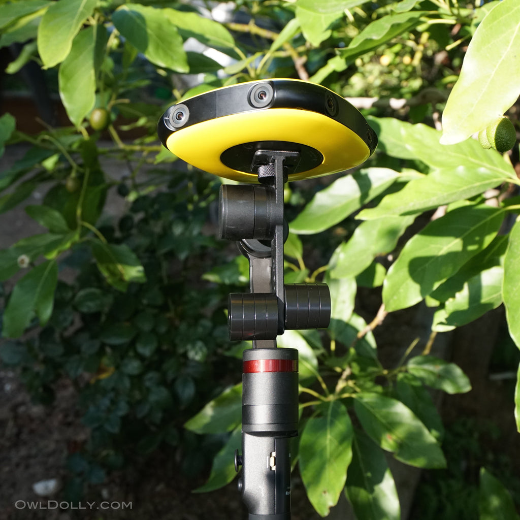 Soak up the sun outside in 360 degrees with Guru 360° Gimbal Stabilizer and Vuze Camera!